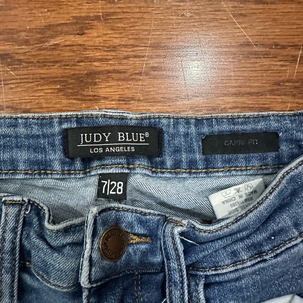 Judy Blue Classic Blue Denim Jeans - Picture 2 of 3